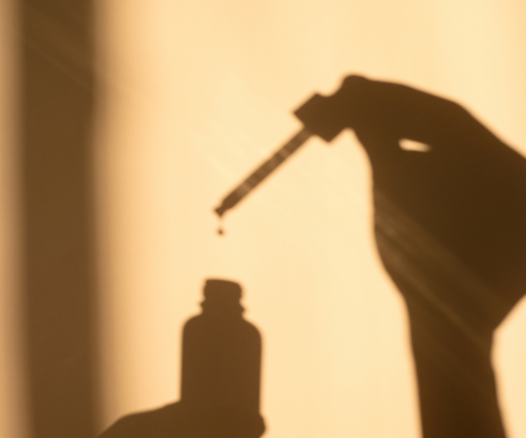 Seasonal Skincare Switch-Up: Adapting Your Routine for Changing Seasons